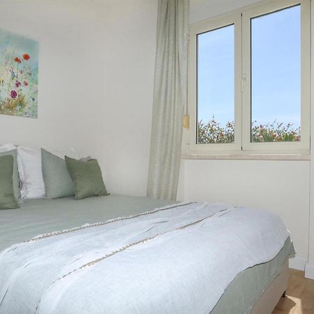 2 Bedroom Gorgeous Apartment In Kastel Luksic Kaštela Extérieur photo